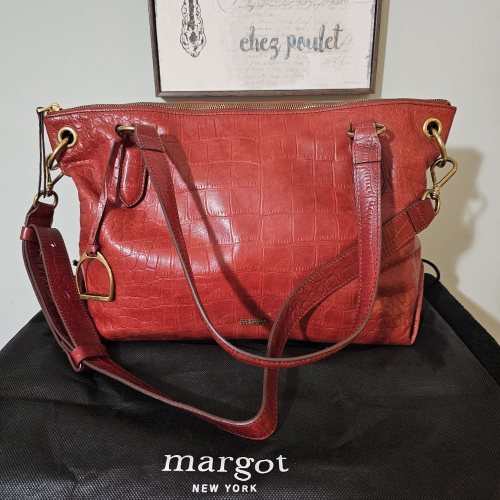 Margot New York leater shoulder bag